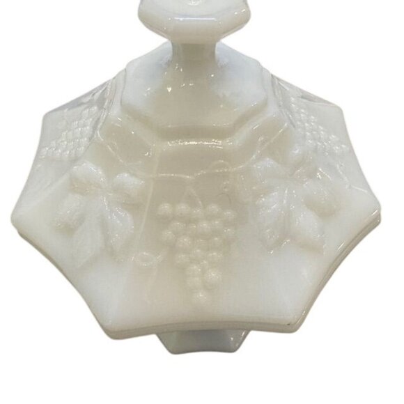 Vintage Octagonal White Milk Glass Compote With Lid Featuring Embossed Grapes & - Picture 2 of 14
